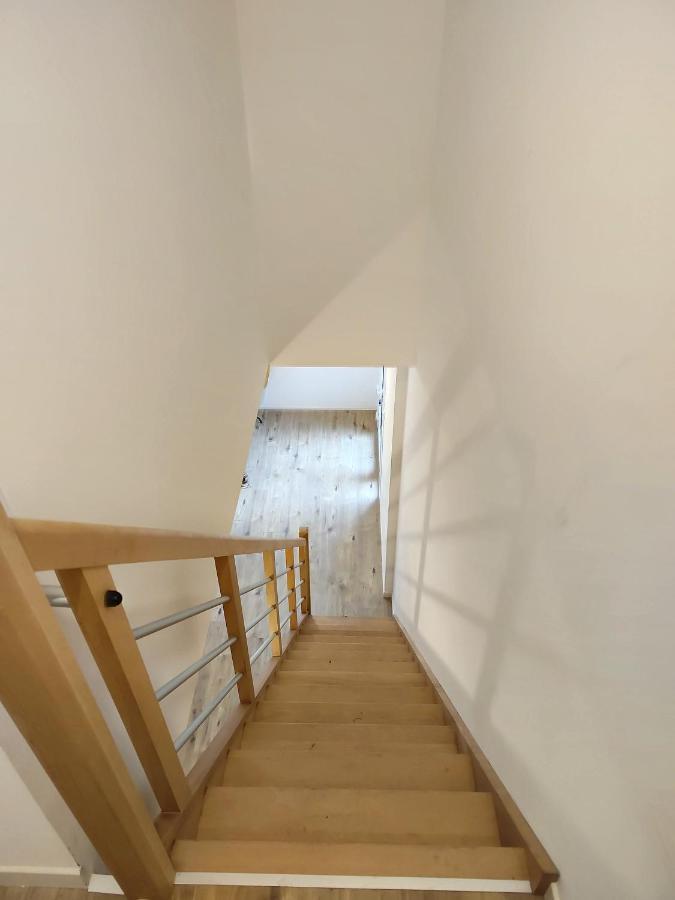 Grand Appart Duplex 6 Pers Gare Wifi Apartment Saint-Quentin  Exterior photo
